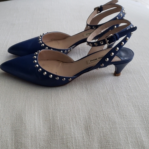 Miu Miu Rock Stud Blue Kitten Heel - Picture 6 of 6